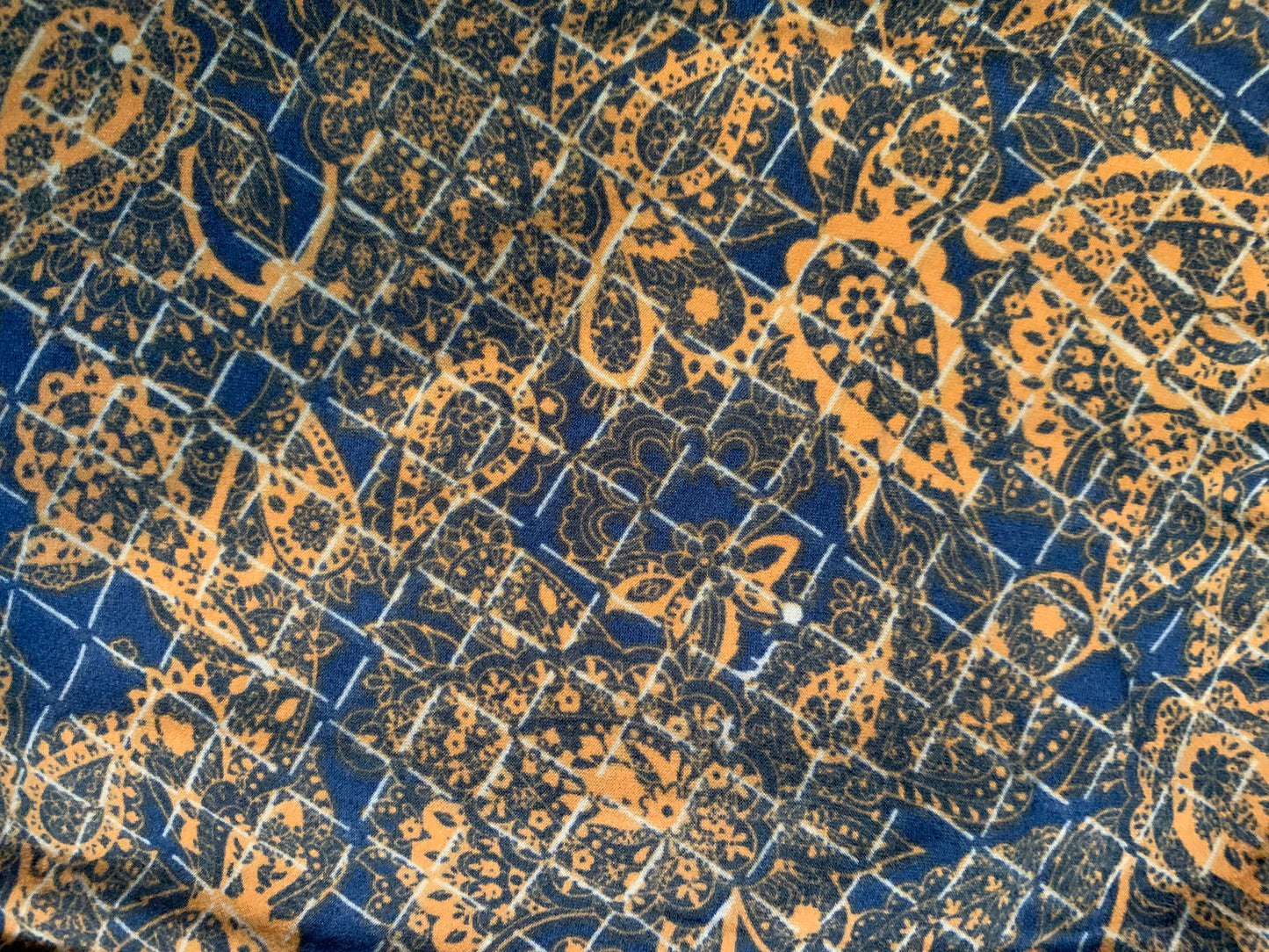 Blue &. Gold, Paisley & Fishnet