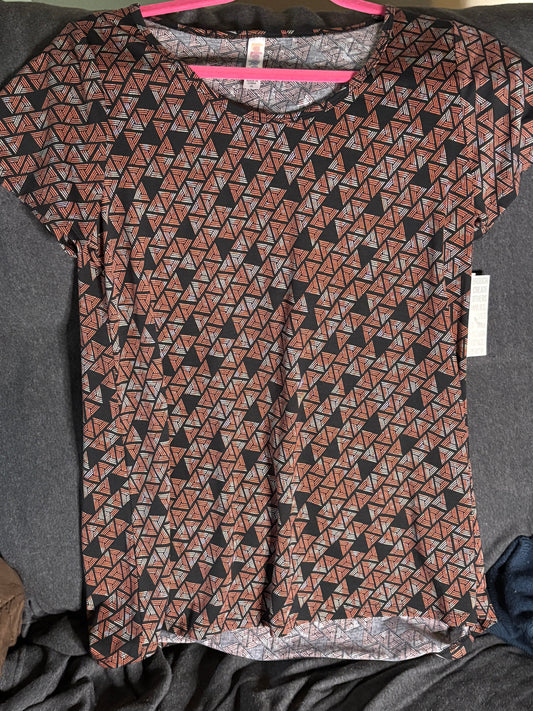 Classic T Black and Red Triangles